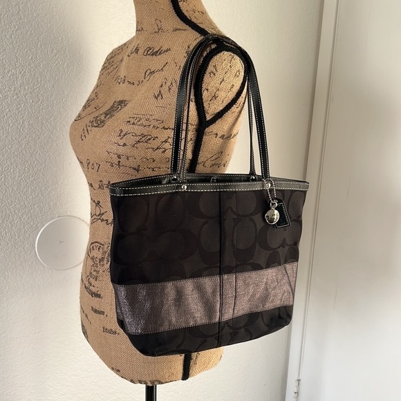 Coach Black Stripe Signature Bag - Picture 10 of 16